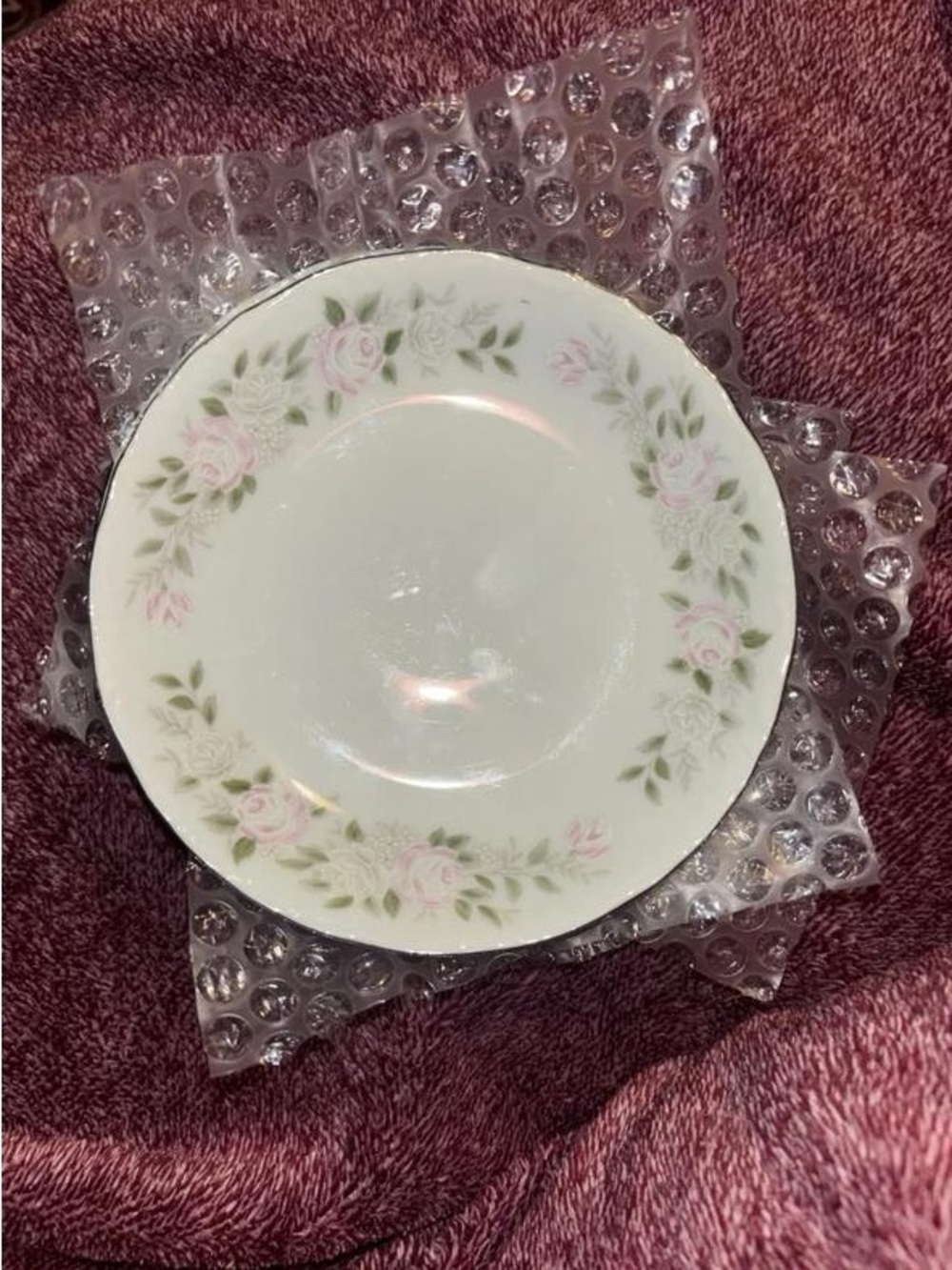 Lulu's White Dinner Plate with Pink Rose and Green Leaf Border